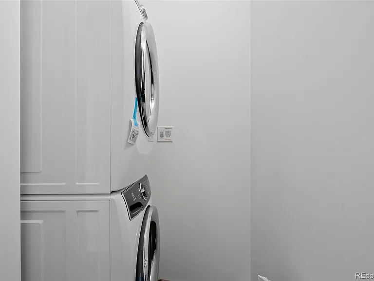 1750 Wewatta St #1609 — Photo 34