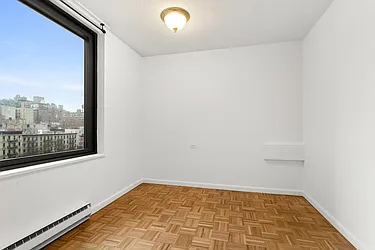 Rented by Sotheby's International Realty
