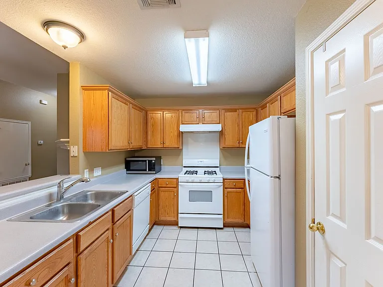 109 Granite Shoals Dr — Photo 18