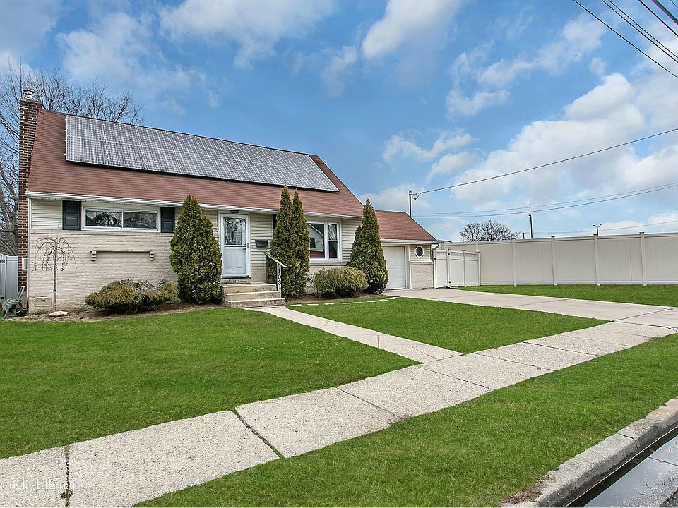 1st image of 103 O'Neil St