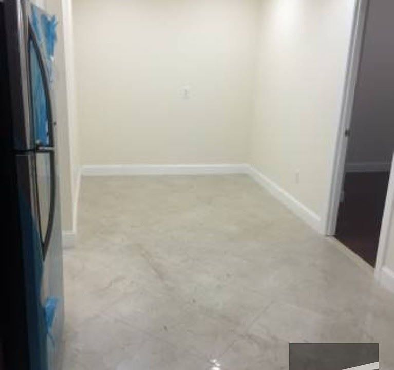 1st image of 16915 89th Ave