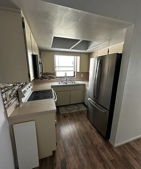 13640 Hunt St — Photo 3