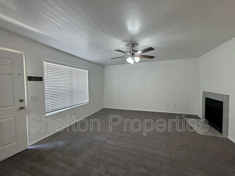 2 bed, 2.0 bath, 1188 sqft, $1,550 — Photo 4
