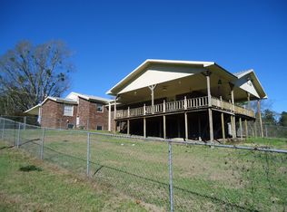 280 Mayfield Rd, Collins, MS 39428