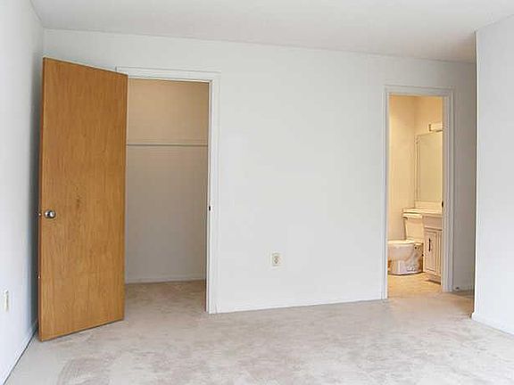 Master Bedroom with walk-in closet