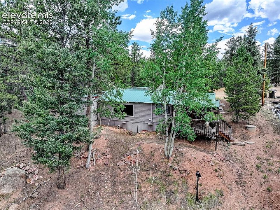 1st image of 4 Honeysuckle Rd