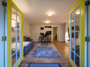 2344 28th Ave S #B, Seattle, WA 98144