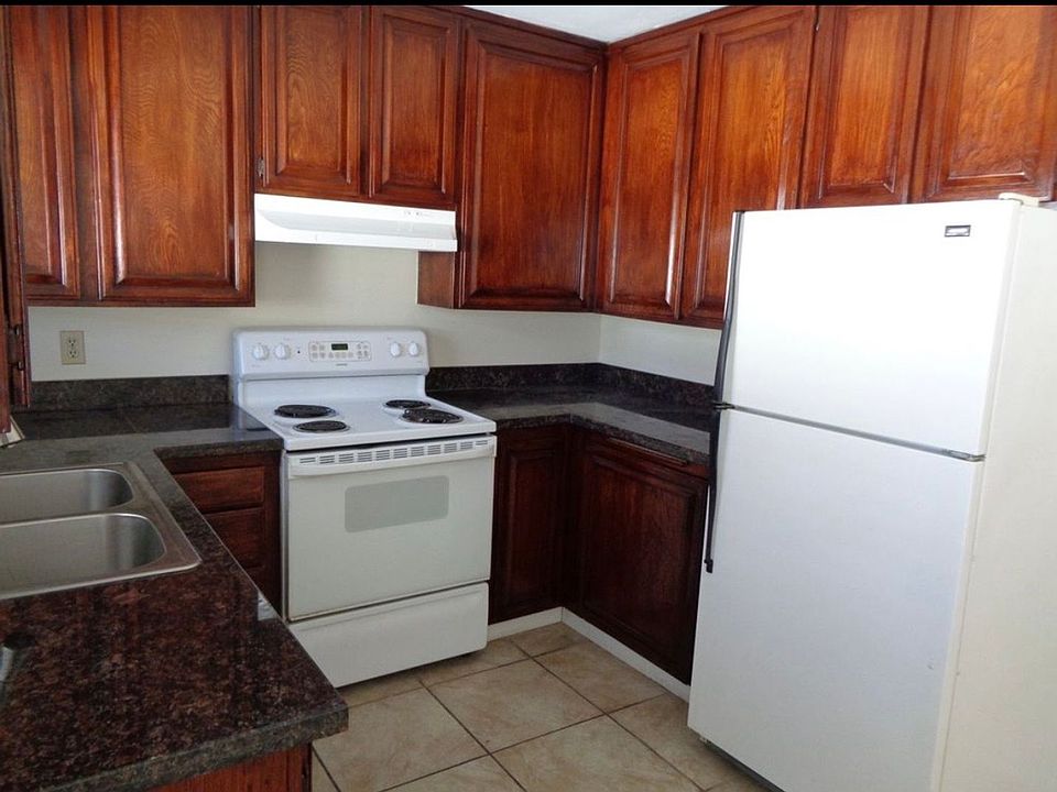 1st image of 46722 Crawford St APT 20