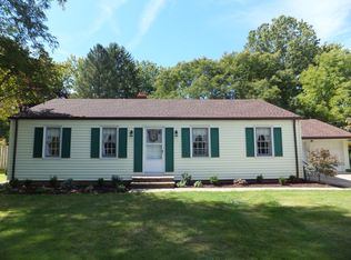 6974 Greenwood St, Independence, OH 44131