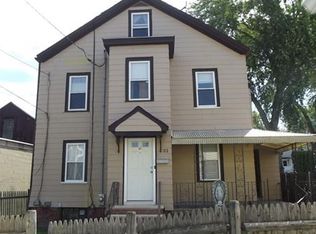 32 Glen St, Somerville, MA 02145