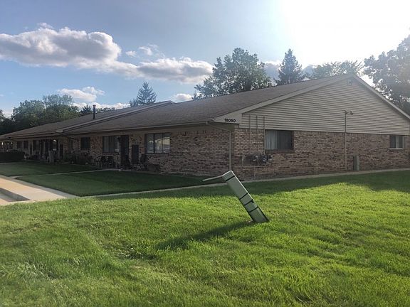 2nd image of 16050 Holz Dr