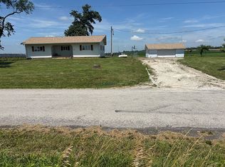 10813 Prest Rd, Coulterville, IL 62237