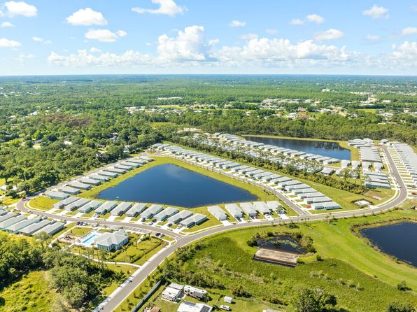 2935 Ashland Cir #5363W