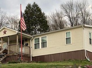 916 Main St, Lilly, PA 15938