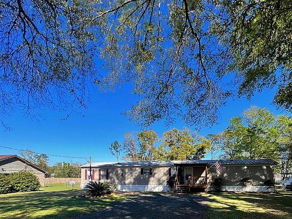 4th image of 4680 Bradley Dr
