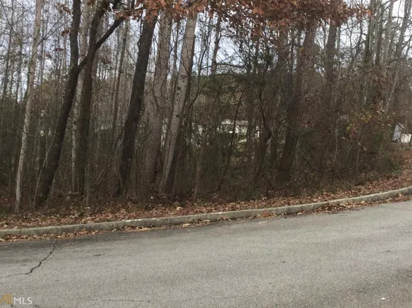 1756 NW Lanier Springs Dr, Gainesville, GA 30504