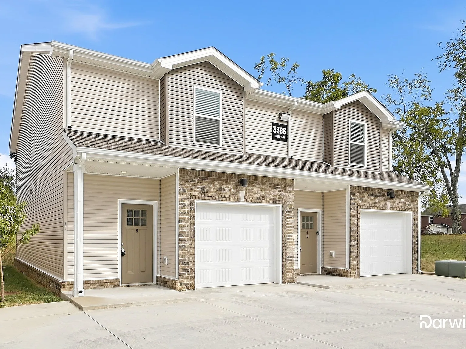 2 bed, 2.5 bath, 1550 sqft, $1,415 — Photo 2