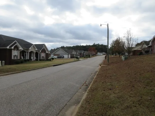 183 County Road 166, New Brockton, AL 36351
