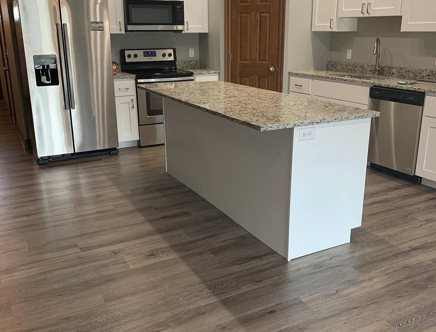 2903 Wilson St — Photo 1