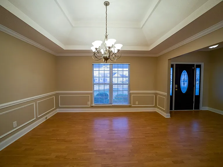 211 Silk Tree Trce — Photo 12