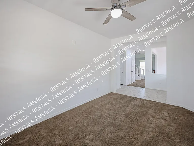 13487 N 174th Ave — Photo 7