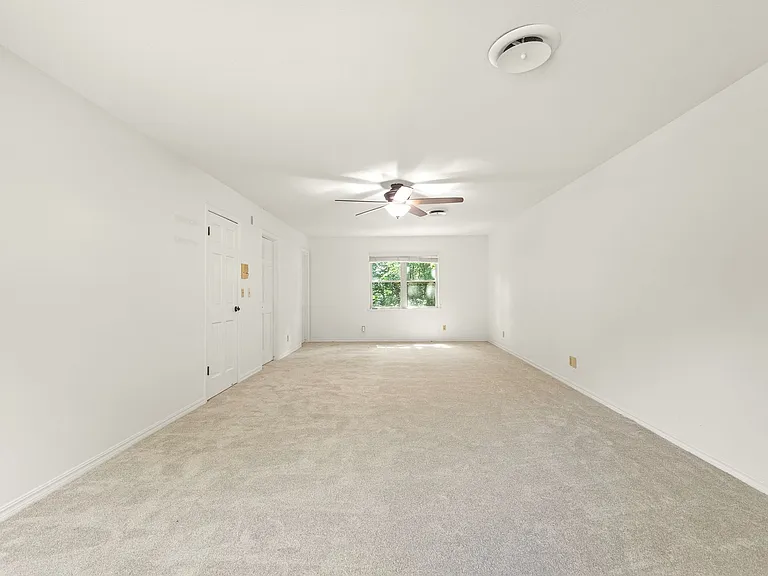2825 E Inwood Ln — Photo 8