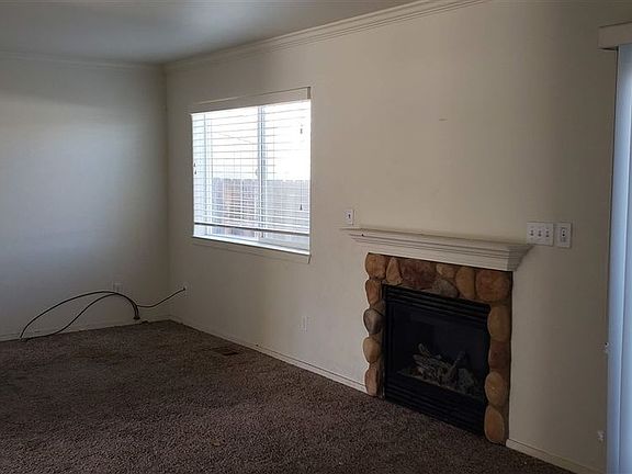 4th image of 1284 Redwood Cir APT 5