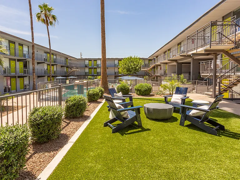 Outdoor Lounge