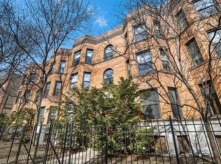 904 W Grace St #2, Chicago, IL 60613