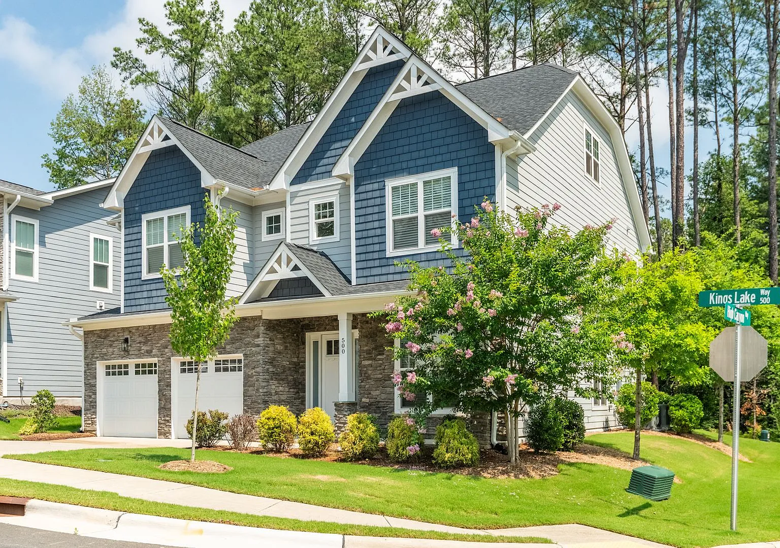 Available Now! Like New 4-Bed, 3-Ba in Durham w/ First Floor Bedroom! — Photo 2