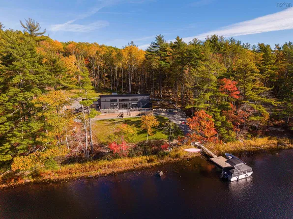 37 Ballou Crest Rd, Labelle, NS B0T 1E0