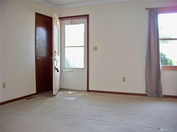 2nd image of 305 Birdsong Dr