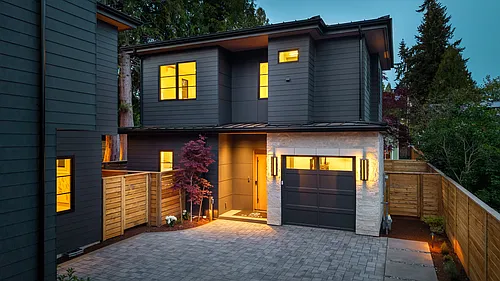 11426 108th Ave NE Photo 1 11426 108th Ave NE Photo 1