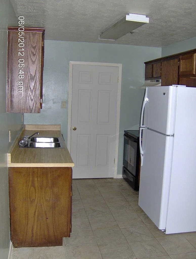 Crest St, College Station — Photo 4