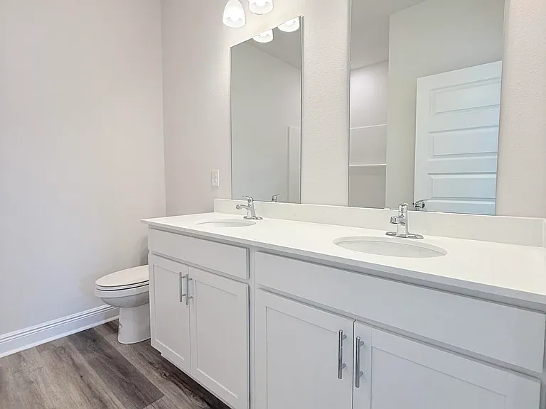 8090 Fox Hunt Dr — Photo 20