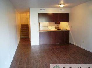 9911 Hobbits Glen Ct, Saint Louis, MO 63136