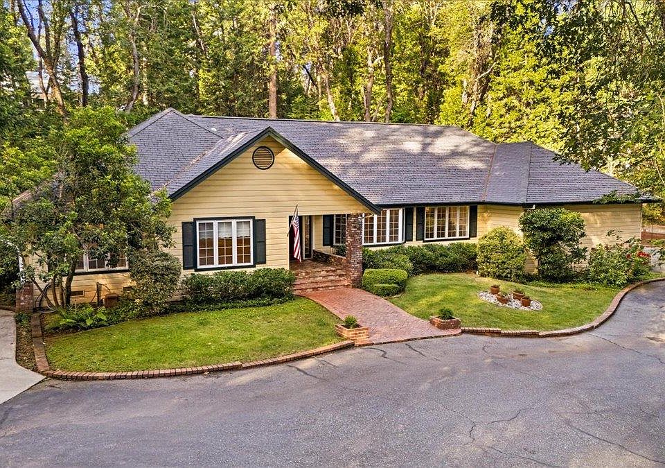 1st image of 11800 Whisperwood Way