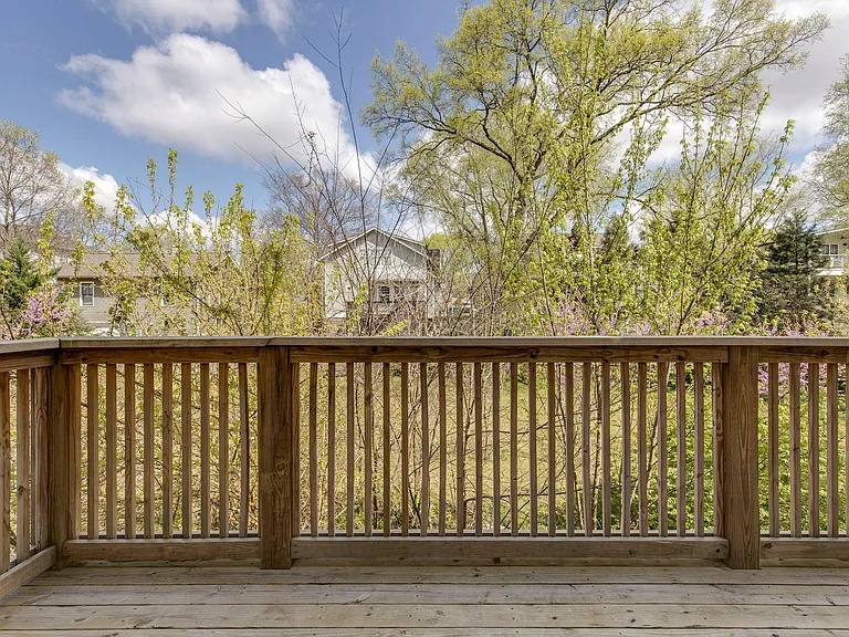 1514 Kirkwood Ave — Photo 12