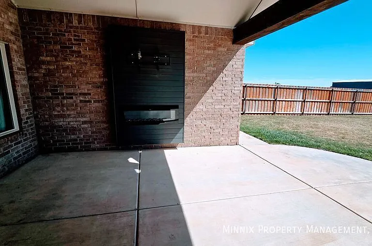 9625 Hey Jude Ln W — Photo 26