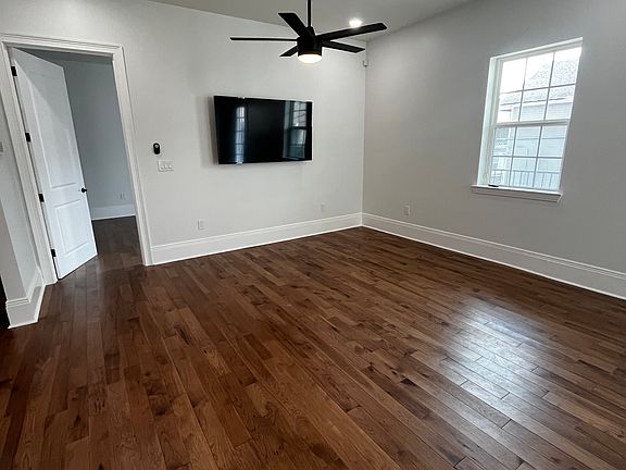 2nd image of 128 S Salcedo St #128