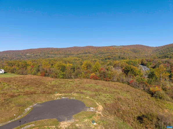 13 Stockton Creek Ln, Afton, VA 22920