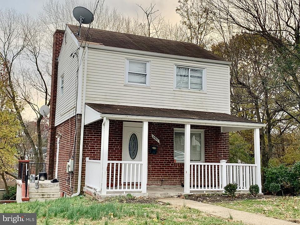2nd image of 6947 Decatur St