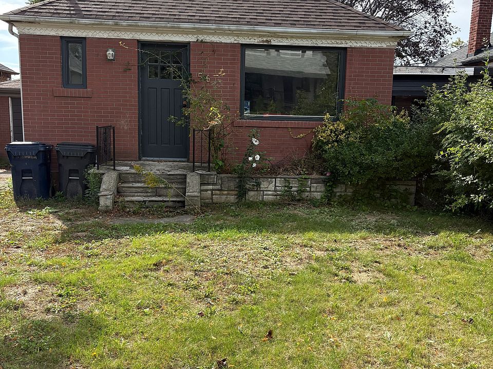 1st image of 56 Glenhaven St