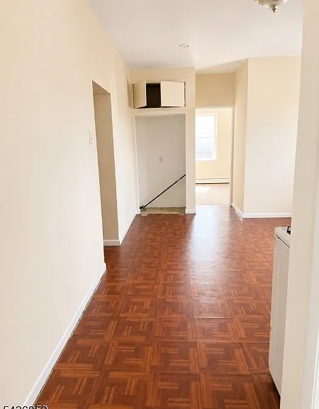 98 E Center St — Photo 8