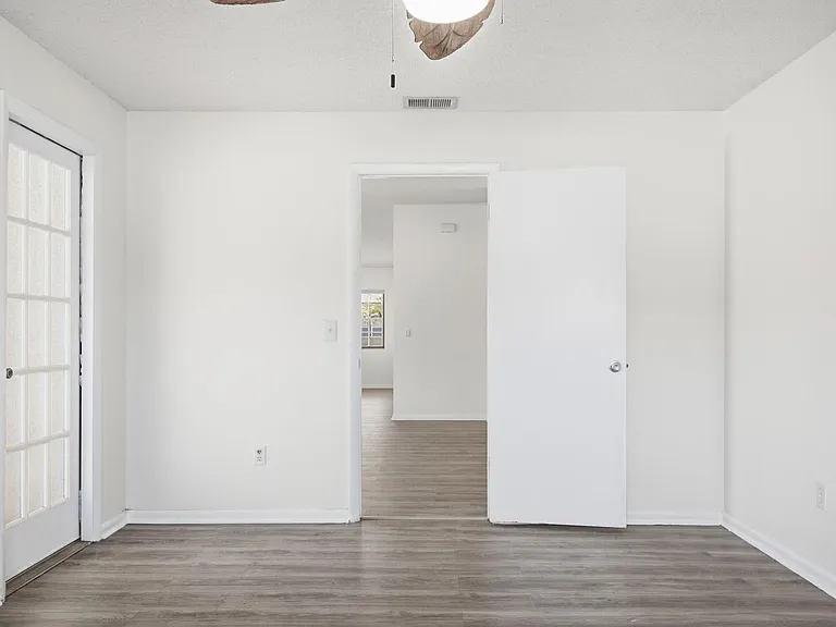 38 E Diamond Dr — Photo 33