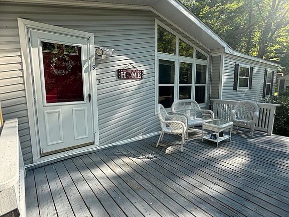 4th image of 9 Westbury Road