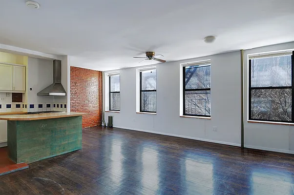 Sold by Corcoran | media 21