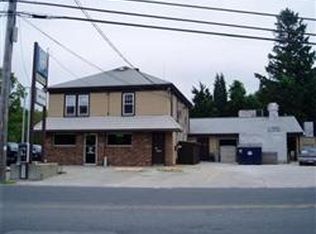 125 Sconticut Neck Rd, Fairhaven, MA 02719