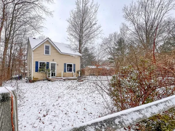 19 Magnolia Ave, Jamestown, NY 14701