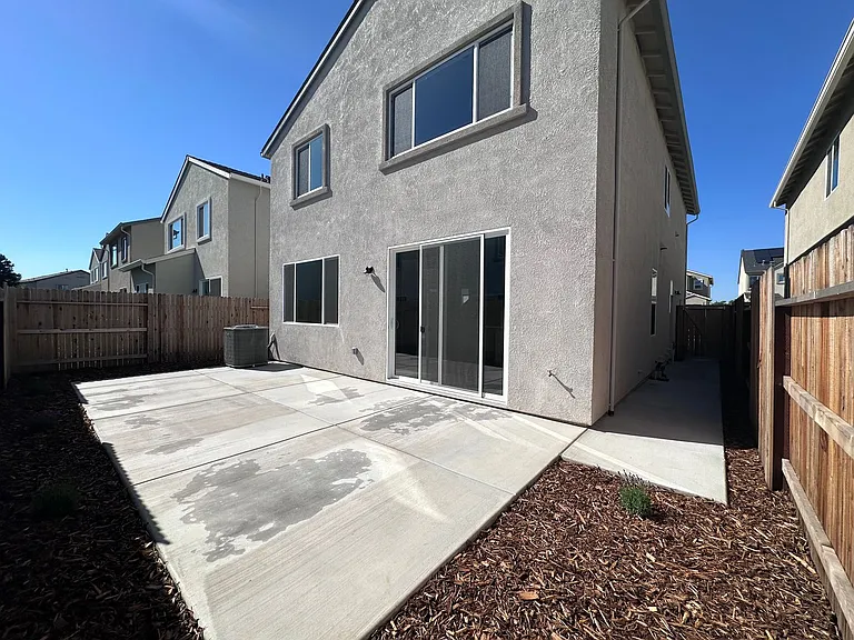 3396 Shaker Way — Photo 41